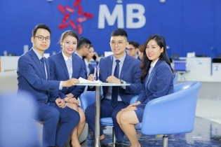 Phó tổng giám đốc MBBank mua xong 1 triệu cổ phiếu 
