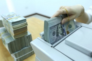 VND có xu hướng mạnh lên so với USD