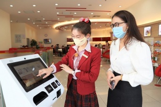 Số hóa vận hành ngân hàng để gia tăng trải nghiệm cho khách hàng 