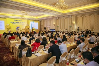 ĐHĐCĐ Nam A Bank: Mục tiêu lợi nhuận 2.250 tỷ đồng, chia cổ tức tỷ lệ gần 29%