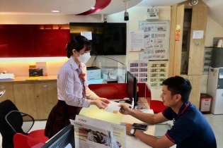  Mua ngoại tệ online, nhận ngoại tệ mặt tại ngân hàng