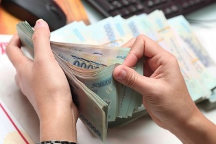 Lãi suất tiền gửi tiết kiệm không ngừng tăng