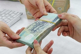 Một số ngân hàng giảm lãi suất cho vay 