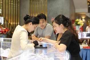 PNJ: lợi nhuận sau thuế 11 tháng tăng 96,1% so cùng kỳ
