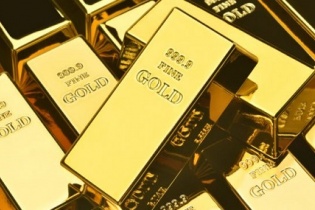 Vàng giữ mức cao trong những ngày đầu năm 2023