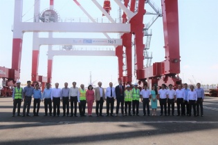 Lãnh đạo tỉnh Long An thăm, chúc Tết Cảng Quốc tế Long An khai xuân Quý Mão 