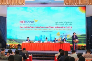 HDBank nhận chuyển giao bắt buộc một ngân hàng, mua lại công ty chứng khoán