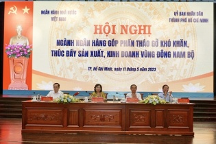 Chủ tịch Phan Văn Mãi đề nghị giải quyết các vấn đề liên quan SCB