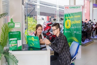 “9 tuần vàng - Ngập tràn ưu đãi” với FE CREDIT