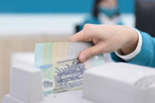 Nguồn tiền mặt từ cổ tức sắp về tài khoản cổ đông nhiều ngân hàng