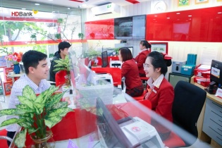 Đẩy mạnh kinh doanh số, HDBank lãi vượt 16.700 tỷ đồng