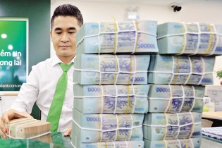 Phó thống đốc Đào Minh Tú: 2,5 triệu tỷ đồng sẽ được bơm ra nền kinh tế