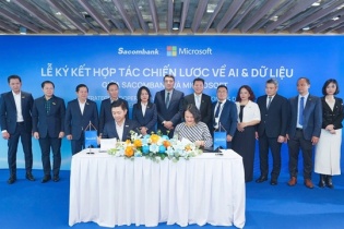 Sacombank và Microsoft Việt Nam ký hợp tác chiến lược về AI và dữ liệu