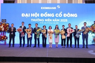Eximbank ra mắt HĐQT nhiệm kỳ 2025 - 2030, dời trụ sở từ TP.HCM ra Hà Nội