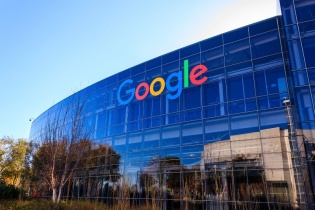 Google bị phạt 12,4 triệu USD tại Indonesia vì vi phạm luật cạnh tranh