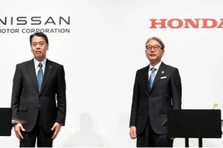 Thương vụ sáp nhập tỷ đô Honda - Nissan có nguy cơ đổ bể