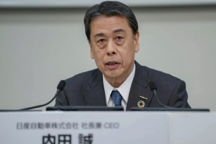 Nissan thay CEO giữa khủng hoảng, liệu Honda có quay lại bàn đàm phán?