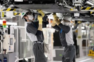 Nissan đóng cửa 7 nhà máy, cắt giảm 20.000 nhân sự 