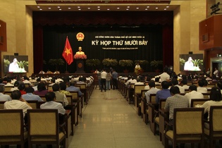 Kỳ họp 17 HĐND TP.HCM: Nóng chuyện ngập lụt, vi phạm trật tự xây dựng