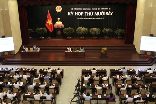 Bế mạc HĐND TP.HCM: Nhiều đại biểu băn khoăn ngân sách để lại cho Thành phố quá thấp