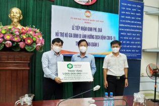 Van Phuc Group ủng hộ 2,2 tỷ đồng hỗ trợ các hoàn cảnh khó khăn do dịch bệnh