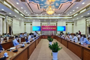 TP.HCM: Mở cửa kinh tế có lộ trình, đảm bảo an toàn, không chủ quan