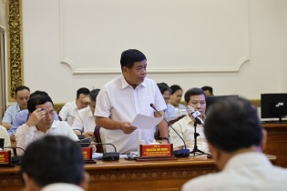 Bộ trưởng Nguyễn Chí Dũng: TP.HCM cần tăng tính tự chủ, tự chịu trách nhiệm 