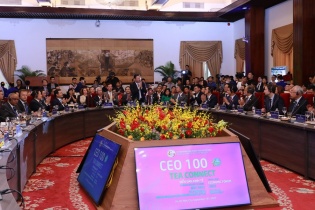 Thưởng trà cùng 100 CEO, Chủ tịch TP.HCM mong được nghe hiến kế để phát triển xanh