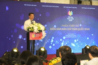Bộ trưởng Nguyễn Mạnh Hùng: Nguồn thu chính của báo chí sẽ đến từ không gian mạng