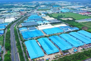 Nhu cầu thuê nhà kho ảm đạm, một số dự án phải chuyển đổi công năng