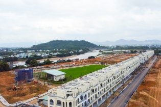 Bán hết 627 sản phẩm Quy Nhơn Iconic giai đoạn 1, Phát Đạt lãi quý IV/2024 tăng 30,6%