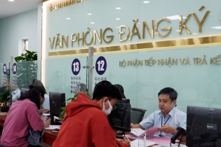 TP.HCM dự kiến chi 17.000 tỷ đồng hỗ trợ 6.291 người khi sắp xếp, tinh gọn bộ máy