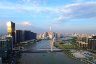 TP.HCM tăng trưởng GRDP 7,53%, quy mô kinh tế vượt 2,9 triệu tỷ đồng