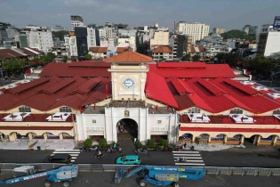 TP.HCM tăng cường kiểm tra “điểm nóng” buôn bán hàng giả chợ Bến Thành, Saigon Square