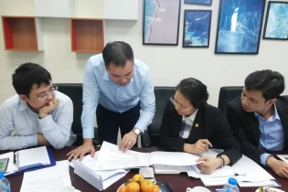 Doanh nhân Sao Đỏ Nguyễn Thị Vinh: Đi thẩm định, tôi học được nhiều từ doanh nhân trẻ
