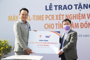Hội doanh nhân trẻ Việt Nam và TTC tặng máy xét nghiệm virus SAR-COV-2 cho tỉnh Lâm Đồng