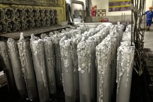 Mất điện không phải là nỗi sợ duy nhất của doanh nghiệp nhôm