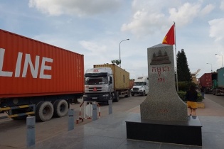 Doanh nghiệp vận tải hàng hóa quá cảnh đề xuất quy trình khác với hàng nhập khẩu 