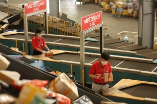 Viettel Post đầu tư công viên logistics; Vinhomes thêm 2 công ty khu công nghiệp; Hoa Sen lập tổng kho ở Hà Nam