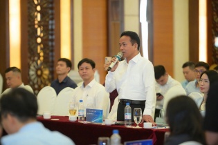 Đối thoại với lãnh đạo Nghệ An, doanh nhân bàn về cực tăng trưởng mới của Bắc Trung Bộ