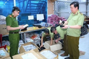 Ninh Bình: Truy tố nguyên Cục trưởng Cục Quản lý thị trường cùng thuộc cấp