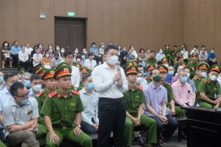 Doanh nghiệp khai bị ép phải đưa tiền trong vụ “chuyến bay giải cứu”