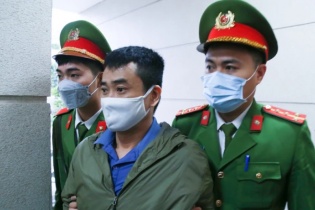 “Ông trùm” Việt Á tiếp tục hầu tòa cùng hai cựu bộ trưởng
