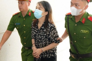 Nữ giám đốc thuê 4 chiếc xe ô tô rồi chiếm đoạt