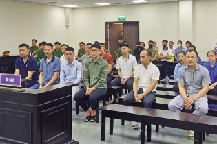Nhóm lừa tiền “chạy án” cho trùm mua bán trái phép hóa đơn... lĩnh án