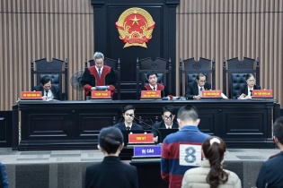 Tuyên án 17 bị cáo trong giai đoạn 2 vụ “chuyến bay giải cứu”