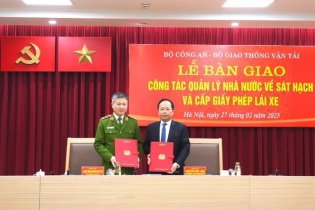 Bộ Công an chính thức tiếp nhận hoạt động sát hạch, cấp giấy phép lái xe