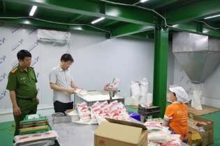 Vụ sản xuất bột ngọt, dầu ăn giả: Tạm giữ khẩn cấp giám đốc Công ty Famimoto