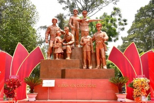 Khánh thành Tượng đài Công an nhân dân “Vì bình yên cuộc sống”