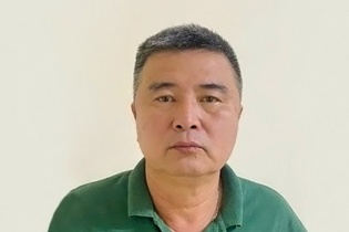 Cựu Vụ phó tiếp tục bị xét xử do vi phạm về cấp phép kinh doanh xăng dầu